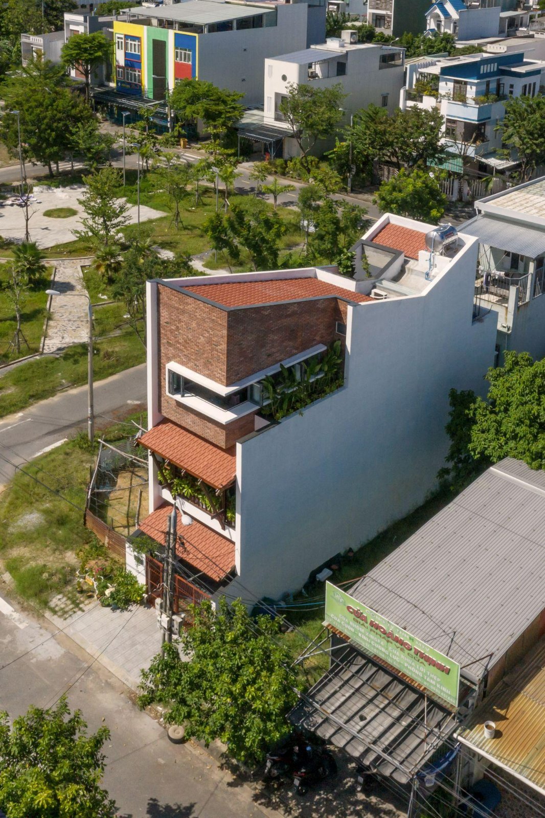 GẠO LỨT HOUSE 2